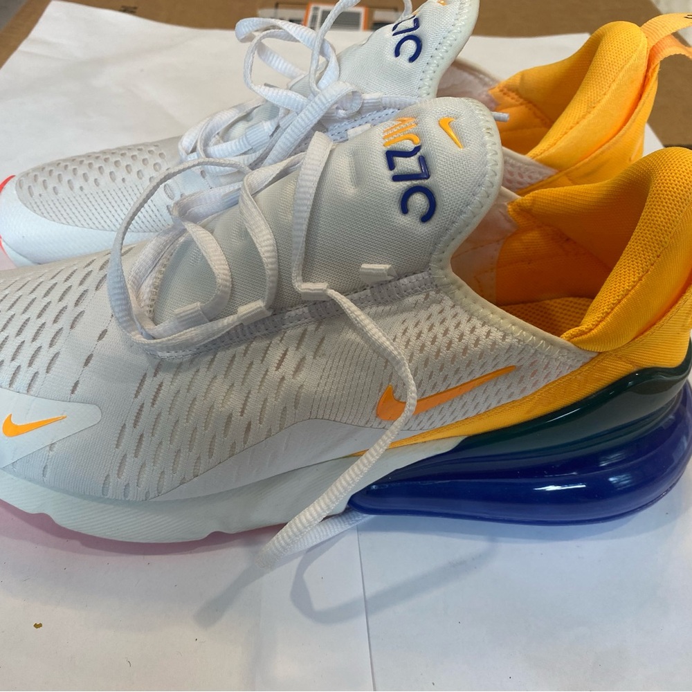 Nike Air Max 270